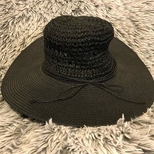 Black straw summer hat